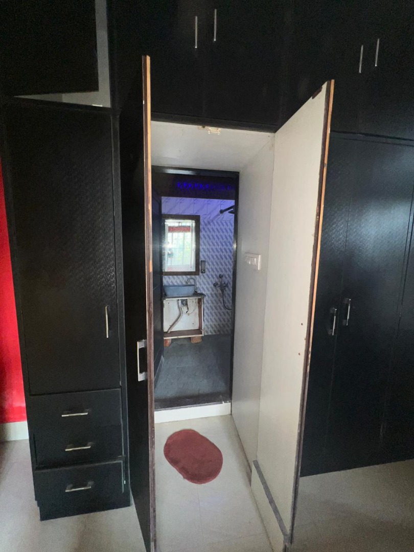Semi Furnished 3bhk in Kahilipara, Guwahati, Assam, India for Rent